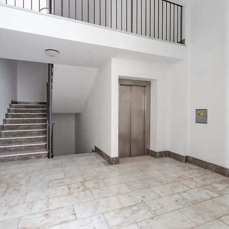 Malù Holiday Apartment Palermo Bagian luar foto
